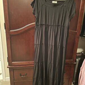 NATURAL LIFE Black Maxi Dress